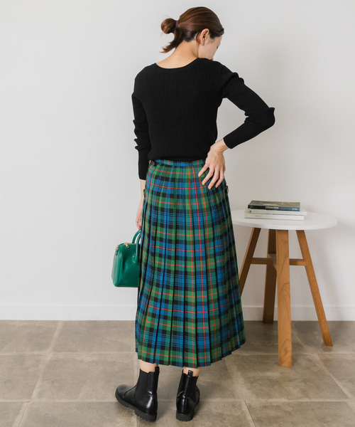 URBAN RESEARCH Sonny Label(アーバンリサーチサニーレーベル)の「2WAYリブニット(ニット/セーター・レディース・オフホワイト/オレンジ/ブラック・FREE)」の10枚目の写真