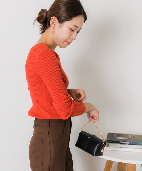 URBAN RESEARCH Sonny Label(アーバンリサーチサニーレーベル)の「2WAYリブニット(ニット/セーター・レディース・オフホワイト/オレンジ/ブラック・FREE)」の13枚目の写真