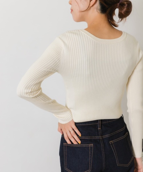 URBAN RESEARCH Sonny Label(アーバンリサーチサニーレーベル)の「2WAYリブニット(ニット/セーター・レディース・オフホワイト/オレンジ/ブラック・FREE)」の18枚目の写真