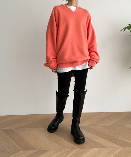 CANAL JEAN(キャナルジーン)の「choice_cnl(チョイス) washingキーネックオーバーサイズトレーナー(スウェット・レディース・サックスブルー/オレンジ/ネイビー/ブルー/クリーム・ONE SIZE)」の15枚目の写真