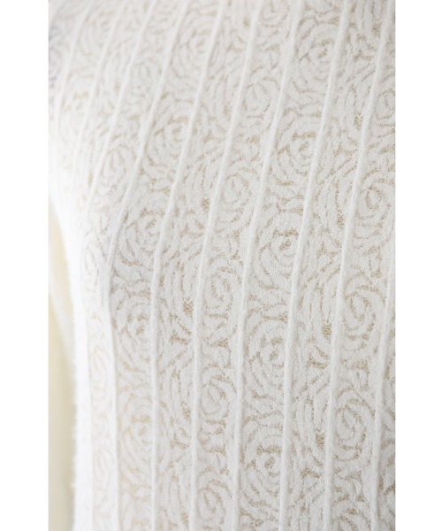 cawaii（カワイイ）の「バラの花浮かぶふわふわ起毛レースカットソートップス（Tシャツ/カットソー・レディース・アイボリー・FREE）」の15枚目の写真