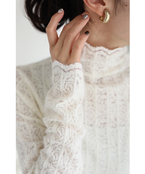 cawaii（カワイイ）の「バラの花浮かぶふわふわ起毛レースカットソートップス（Tシャツ/カットソー・レディース・アイボリー・FREE）」の16枚目の写真