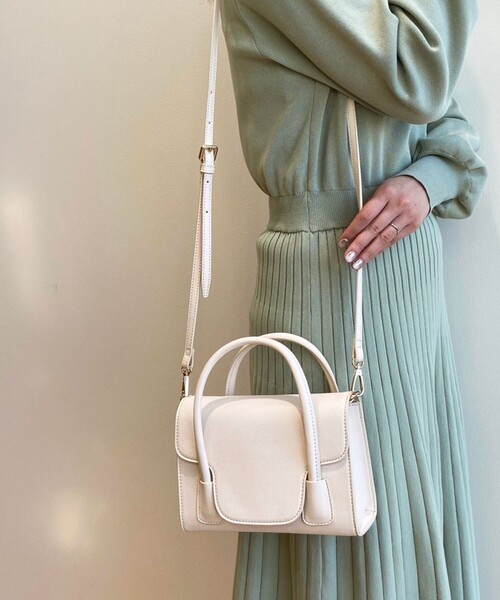 OPAQUE.CLIP（オペークドットクリップ）の「◆フラップミニバッグ【2WAY】（ショルダーバッグ・レディース・ブラック/オフホワイト/ブルー・00）」の14枚目の写真