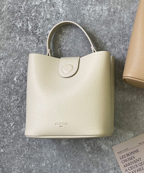 ALTROSE（アルトローズ）の「ショルダーバッグ トートバッグ 2WAY スクエア型 ワンハンドルバッグ トレヴィ（ショルダーバッグ・レディース・ブラウン/ブラック/アイボリー・FREE）」の16枚目の写真