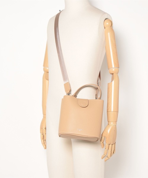 ALTROSE（アルトローズ）の「ショルダーバッグ トートバッグ 2WAY スクエア型 ワンハンドルバッグ トレヴィ（ショルダーバッグ・レディース・ブラウン/ブラック/アイボリー・FREE）」の9枚目の写真