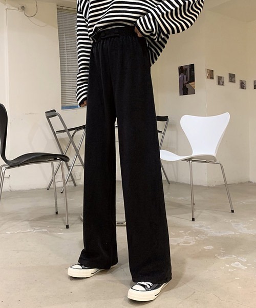 urge:(アージコロン )の「【URGE:】裏起毛 ハイウエスト ストレートパンツ(その他パンツ・レディース・ブラック/ベージュ・SMALL/MEDIUM/LARGE/X-LARGE)」の10枚目の写真