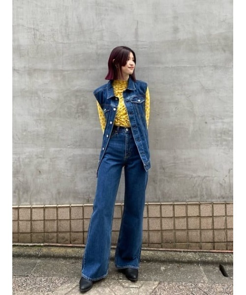 MOUSSY（マウジー）の「BACK BELT DENIM ベスト（ベスト・レディース・ブルー・FREE）」の16枚目の写真