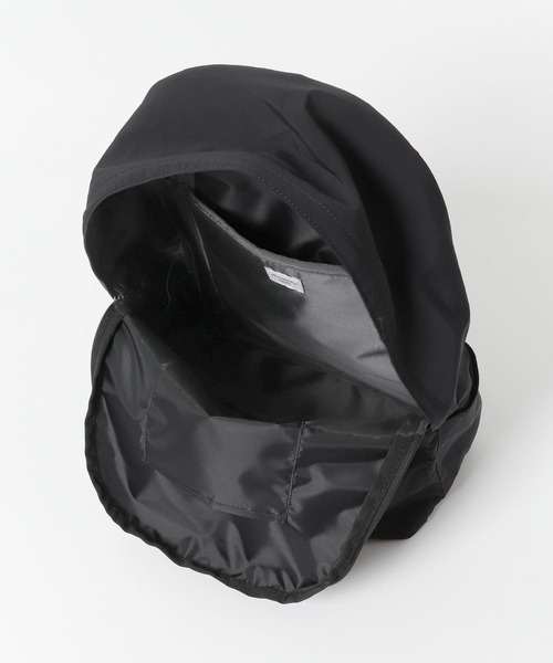 URBAN RESEARCH DOORS(アーバンリサーチドアーズ)の「ウォッシャブルバックパック(バックパック/リュック・レディース・アイボリー/ブラック・-)」の12枚目の写真