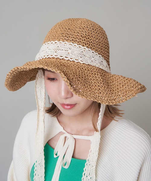 SPINNS（スピンズ）の「レースリボン付 つば広ペーパーハット（ハット・レディース・ベージュ/ライトベージュ・ONESIZE）」の20枚目の写真