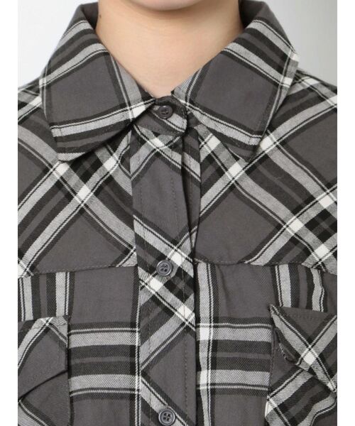 GYDA(ジェイダ)の「GGボリュームスリーブBIGチェックシャツ(シャツ/ブラウス・レディース・ベージュ/グレー・FREE)」の13枚目の写真