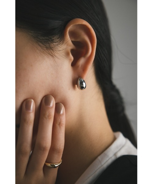 STYLEMIXER(スタイルミキサー)の「ビーンズピアス(ピアス(両耳用)・レディース・ゴールド/シルバー・FREE)」の1枚目の写真