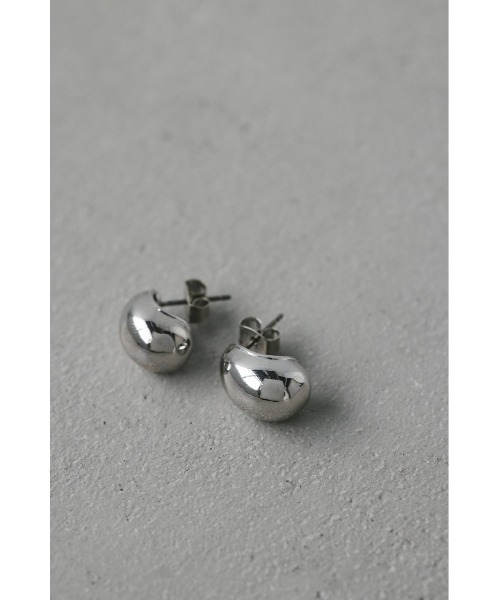 STYLEMIXER(スタイルミキサー)の「ビーンズピアス(ピアス(両耳用)・レディース・ゴールド/シルバー・FREE)」の8枚目の写真