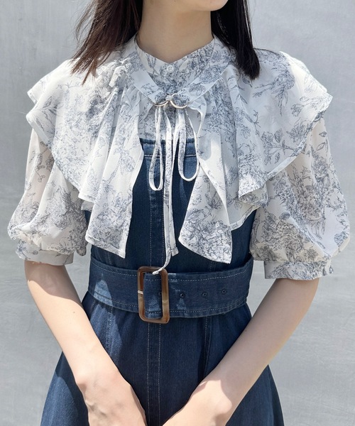 one way（ワンウェイ）の「ラッフル襟付きブラウス（シャツ/ブラウス・レディース・ホワイト系その他/ベージュ系その他/ホワイト/ピンク/ブルー・FREE）」の3枚目の写真