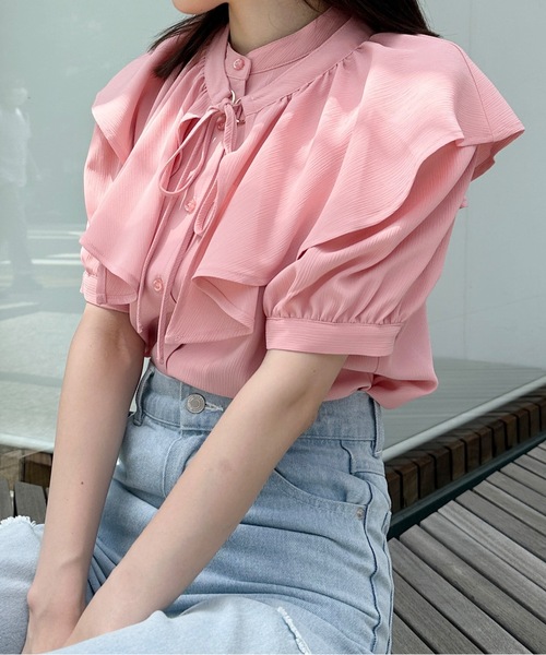 one way（ワンウェイ）の「ラッフル襟付きブラウス（シャツ/ブラウス・レディース・ホワイト系その他/ベージュ系その他/ホワイト/ピンク/ブルー・FREE）」の12枚目の写真