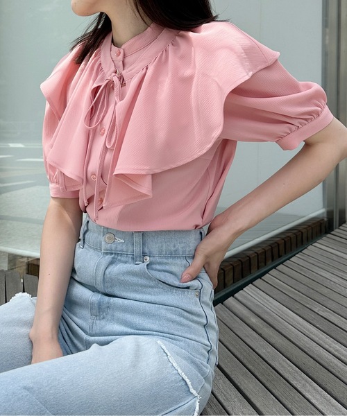 one way（ワンウェイ）の「ラッフル襟付きブラウス（シャツ/ブラウス・レディース・ホワイト系その他/ベージュ系その他/ホワイト/ピンク/ブルー・FREE）」の13枚目の写真