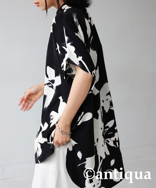 antiqua(アンティカ)の「バックタック入り花柄シャツ(シャツ/ブラウス・レディース・ホワイト/ブラック・FREE)」の14枚目の写真