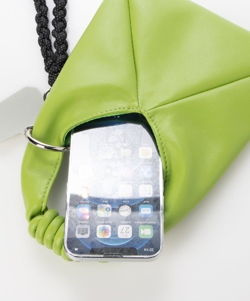 cache cache（カシュ カシュ）の「カシュカシュ cachecache / ソフト合皮ミニバッグ付きスマホストラップセット（ショルダーバッグ・レディース・ライトグレー/ブラック/イエロー/オレンジ/グリーン・FREE）」の19枚目の写真