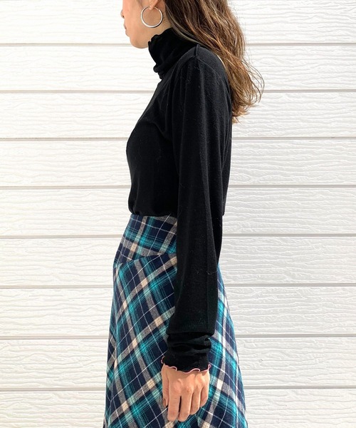 Q（キュー）の「マシュマロタートル（Tシャツ/カットソー・レディース・ブラック/ブルー/アイボリー/スモークピンク/ネイビー/ライトグリーン/ライトグレー/チェリーピンク・MEDIUM）」の13枚目の写真