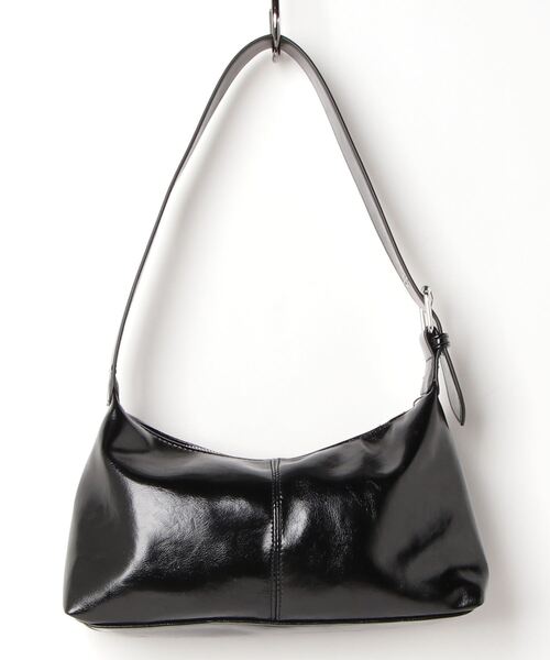 Basic Pleasure Mode(ベーシックプレジャーモード)の「【Basic Pleasure Mode/ ベーシックプレジャーモード 】PU SHOULDER BAG WITH BRANDED GUMMY/ フェイクレザー ショルダーバッグ レザーハンドバッグ ウィズブランドガミィ(ショルダーバッグ・メンズ・ブラック・ONE SIZE)」の10枚目の写真