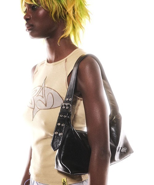 Basic Pleasure Mode(ベーシックプレジャーモード)の「【Basic Pleasure Mode/ ベーシックプレジャーモード 】PU SHOULDER BAG WITH BRANDED GUMMY/ フェイクレザー ショルダーバッグ レザーハンドバッグ ウィズブランドガミィ(ショルダーバッグ・メンズ・ブラック・ONE SIZE)」の9枚目の写真
