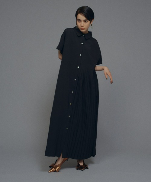 manana suerte（マニャーナスエルテ）の「ポインテッドトゥリボンシューズ（パンプス・レディース・ゴールド/シルバー/ブラック・MEDIUM/LARGE）」の19枚目の写真