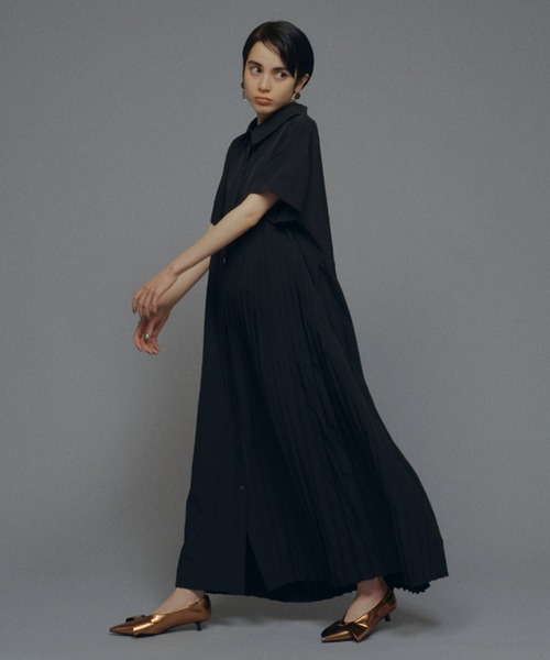 manana suerte（マニャーナスエルテ）の「ポインテッドトゥリボンシューズ（パンプス・レディース・ゴールド/シルバー/ブラック・MEDIUM/LARGE）」の15枚目の写真