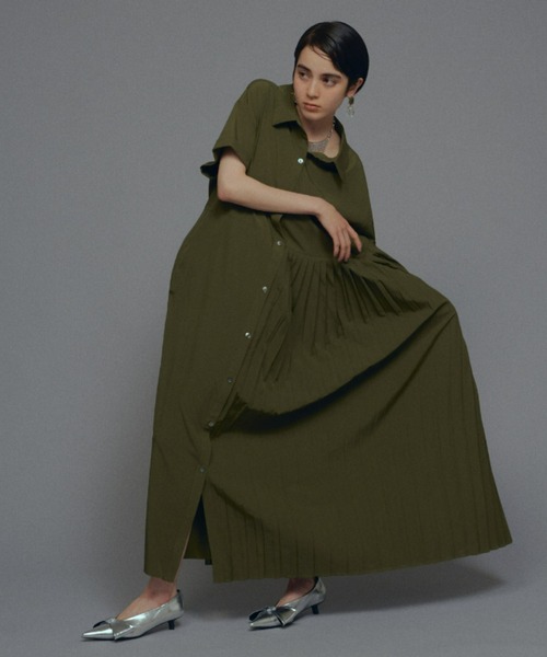 manana suerte（マニャーナスエルテ）の「ポインテッドトゥリボンシューズ（パンプス・レディース・ゴールド/シルバー/ブラック・MEDIUM/LARGE）」の18枚目の写真