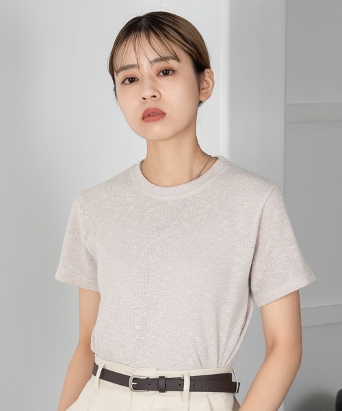 Amiur（エミレ）の「useful stretch fit tops（Tシャツ/カットソー・レディース・ブラウン系その他/ベージュ/ブラック・FREE）」の3枚目の写真