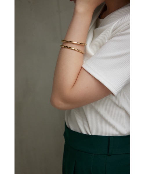 AZUL by moussy（アズールバイマウジー）の「ニュアンスカーブダブルリングバングル（バングル/リストバンド・レディース・シルバー/ゴールド系その他・FREE）」の13枚目の写真