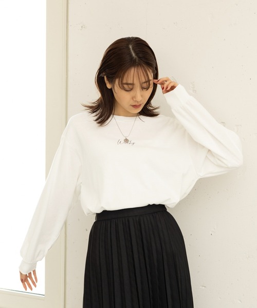 GLOBAL WORK（グローバルワーク）の「ヘビロッTEEプリント長袖/ 906272（Tシャツ/カットソー・レディース・ホワイト系その他3/ホワイト系その他4/ホワイト系その他5/ホワイト系その他7/グレー系その他/ベージュ系その他・MEDIUM/LARGE）」の21枚目の写真