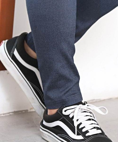 LUXSTYLE(ラグスタイル)の「イージースキニーパンツ(チノパンツ・メンズ・グレー系その他/グレー/ベージュ/ブルー系その他/ブラック・M/L/XL)」の20枚目の写真