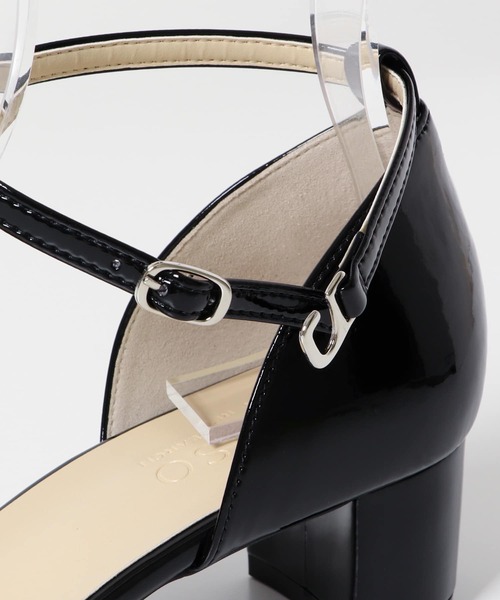 URBAN RESEARCH ROSSO WOMEN（アーバンリサーチ　ロッソ）の「Vカットエナメルパンプス（パンプス・レディース・ブラック・38/37）」の12枚目の写真