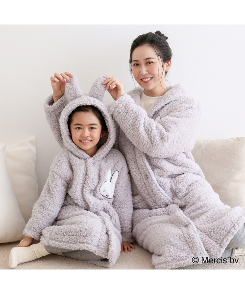 限定おやすミッフィーちゃんパジャマXLグレー×アイボリー おやすミッフィーちゃんパジャマ（グレー×アイボリー）XL / オードリー