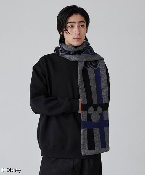 Disney（ディズニー）の「coen限定／ディズニーデザイン　ジャガードニットマフラー（グレー）（マフラー・メンズ・グレー・FREE）」の5枚目の写真