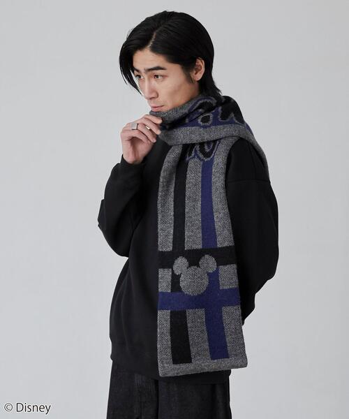 Disney（ディズニー）の「coen限定／ディズニーデザイン　ジャガードニットマフラー（グレー）（マフラー・メンズ・グレー・FREE）」の6枚目の写真