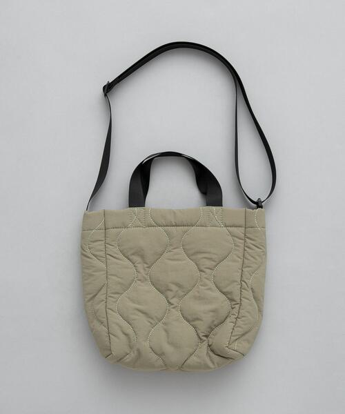 Disney（ディズニー）の「coen限定／ディズニーデザイン　キルティング2WAYトートバッグ（トートバッグ・レディース・オフホワイト/ブラック/オリーブ・FREE）」の9枚目の写真