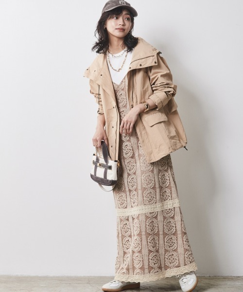 CHIC STYLE（シックスタイル）の「＜大きいサイズ＞フィールドパーカー シックスタイル（ブルゾン・レディース・ネイビー/ベージュ・3L/5L/L/LL/4L）」の3枚目の写真