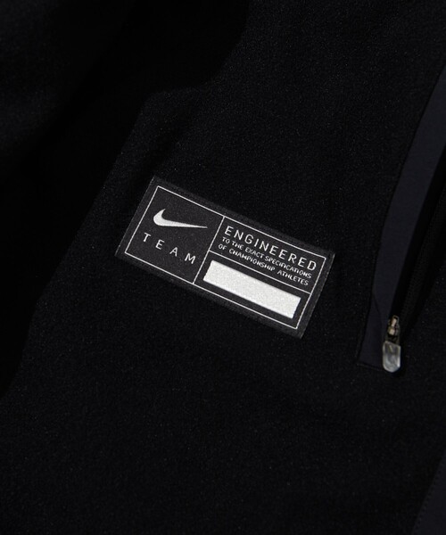 NIKE（ナイキ）の「NIKE/ナイキ EXCLUSIVE NIKE PARKA/別注 ナイキパーカー（ステンカラーコート・メンズ・ブラック・X-LARGE/SMALL/LARGE/XX-LARGE/MEDIUM）」の11枚目の写真