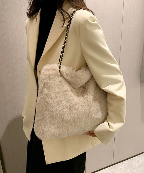 Miniministore(ミニミニストア)の「ファーバッグ 大容量 チェーンバッグ韓国(トートバッグ・レディース・グレー/アイボリー/ピンク/ベージュ/ブラック/フューシャピンク・FREE)」の20枚目の写真