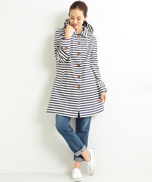 BEAMS LIGHTS Women's(ビームスライツ ウィメンズ)の「BEAMS LIGHTS / ボーダーレインコート(その他アウター・レディース・ネイビー・ONE SIZE)」の9枚目の写真