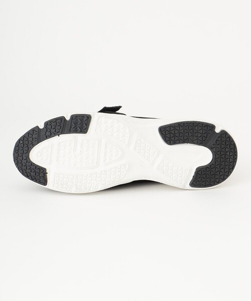 Feroux（フェルゥ）の「ビジュー付きニット スニーカー（スニーカー・レディース・ブラック系/ホワイト系・LARGE/MEDIUM）」の10枚目の写真