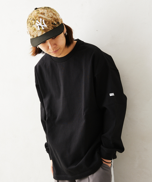 JOURNAL STANDARD relume（ジャーナルスタンダード　レリューム）の「【HARDIN KNITWEAR/ハーディンニットウェア】ヘビーウェイト 長袖Tシャツ（Tシャツ/カットソー・メンズ・ブラック/グリーン/アイボリー・LARGE/MEDIUM）」の3枚目の写真