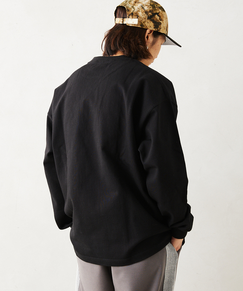 JOURNAL STANDARD relume（ジャーナルスタンダード　レリューム）の「【HARDIN KNITWEAR/ハーディンニットウェア】ヘビーウェイト 長袖Tシャツ（Tシャツ/カットソー・メンズ・ブラック/グリーン/アイボリー・LARGE/MEDIUM）」の19枚目の写真