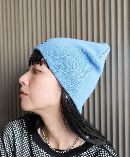FREAK'S STORE(フリークスストア)の「UMBRO × FREAK'S STORE/アンブロ 別注 ロゴ刺繍ビーニー/ニットキャップ(ニットキャップ/ビーニー・レディース・サックスブルー/ブラック/オフホワイト/ネイビー/パープル/ブラウン・ONE SIZE)」の14枚目の写真