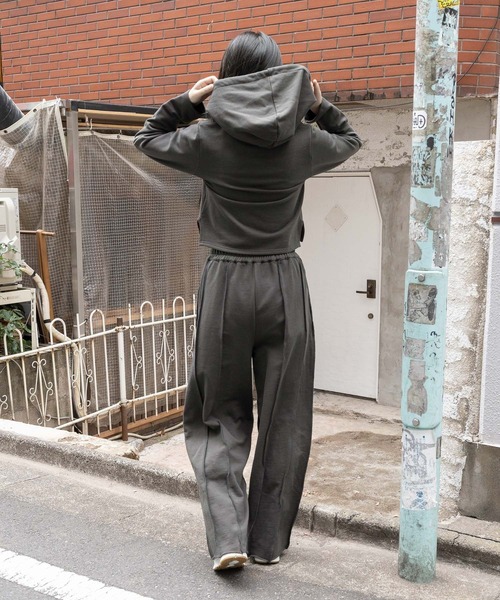 ALAND（エーランド）の「3.3 Field Trip／ステッチラインZIP  2108824（スウェット・レディース・ライトグレー/ネイビー/チャコール・FREE）」の14枚目の写真