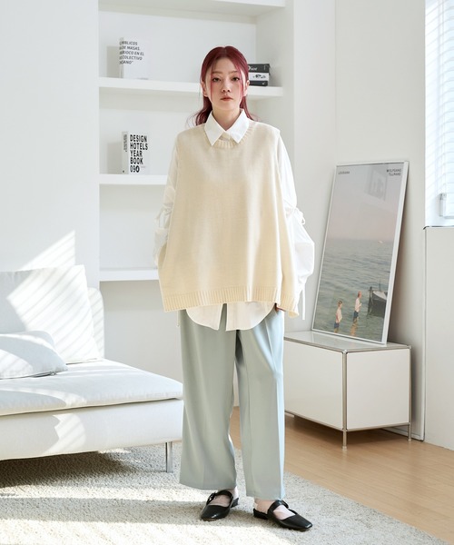 UNE MANSION（ユヌマンション）の「オーバーサイズサイドストリングリボンニットベスト（ベスト・レディース・ブラック/ピンク/イエロー/アイボリー/グリーン・FREE）」の15枚目の写真