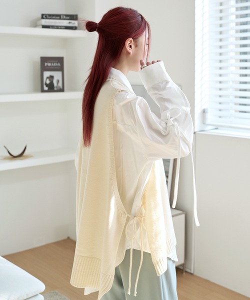 UNE MANSION（ユヌマンション）の「オーバーサイズサイドストリングリボンニットベスト（ベスト・レディース・ブラック/ピンク/イエロー/アイボリー/グリーン・FREE）」の12枚目の写真