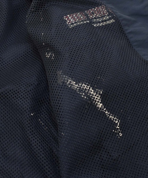 VINTAGE（ヴィンテージ）の「【ヴィンテージ古着】90's Hard Rock CAFE/ハードロックカフェ ロゴ刺繍 ナイロンジャケット（ナイロンジャケット・メンズ・ネイビー・LARGE）」の13枚目の写真