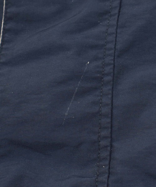 VINTAGE（ヴィンテージ）の「【ヴィンテージ古着】90's Hard Rock CAFE/ハードロックカフェ ロゴ刺繍 ナイロンジャケット（ナイロンジャケット・メンズ・ネイビー・LARGE）」の14枚目の写真