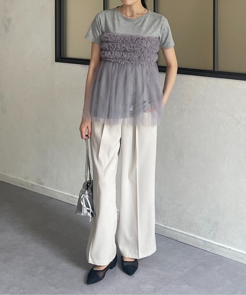 Thevon(ゼボン)の「フリルチュールドッキング半袖プルオーバー(Tシャツ/カットソー・レディース・ベージュ/ブラック/ライトグレー/オフホワイト・FREE)」の22枚目の写真